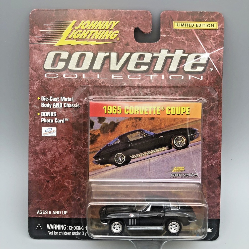 Johnny Lightning Corvette Collection 1965 Chevrolet Corvette Coupe Diecast‎ 1/64